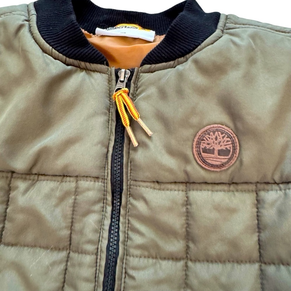 Timberland Olive Green Quilted Vest Boys Size 5 Outdoor Travel - Picture 2 of 6